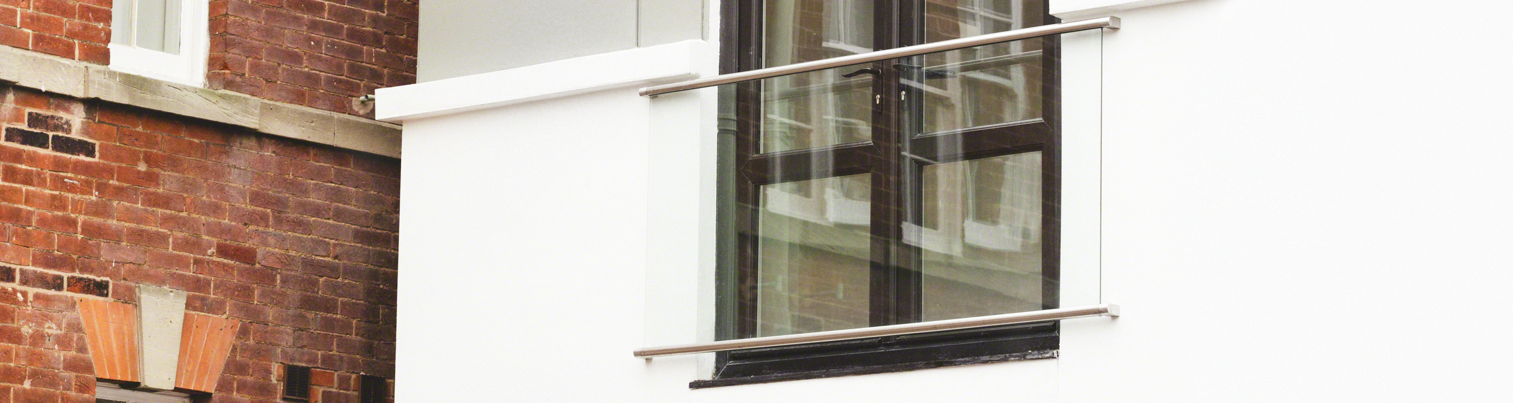 Frans balkon met Glaslijsten Frans balkon met Glaslijsten